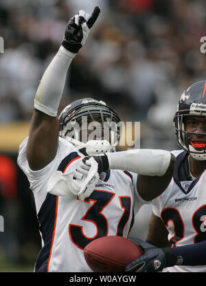 The Atlanta Falcons' Peerless Price catches a pass against the Kansas City  Chiefs during their NFL football game at Arrowhead Stadium in Kansas City,  MO. on October 24, 2004. The Chiefs won