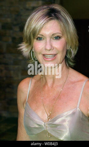 singer-and-actor-olivia-newton
