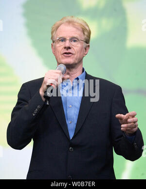 Actor and activist Ed Begley Jr. talks about simple everyday things he's done which are environmentally friendly as well as economical at the inaugural Green Living Show at BC Place in Vancouver, British Columbia on March 1, 2008. The show runs through the weekend.  (UPI Photo / Heinz Ruckemann) Stock Photo
