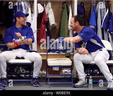 Los Angeles Dodgers Nomar Garciaparra (L) and teammate Luis Gonzalez laugh in the clubhouse during the first full squad workout of spring training February 21, 2007 at Dodgertown in Vero Beach, Florida. (UPI Photo/Jon SooHoo) Stock Photo