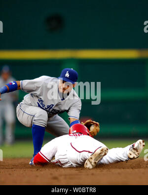Washington Nationals shortstop Felipe Lopez (R) successfully steals second base in the third inning as Los Angeles Dodgers shortstop Rafael Furcal applies the late tag on May 30, 2007 at RFK Stadium in Washington.  The Dodgers defeated the Nationals 5-0.  (UPI Photo/Mark Goldman) Stock Photo