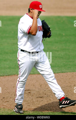 Washington Nationals' closer Chad Cordero throws a pitch against the  Pittsburgh Pirates during the ninth inning at RFK Stadium in Washington, DC  on June 28, 2005. The Nationals defeated the Pirates 2-1. (