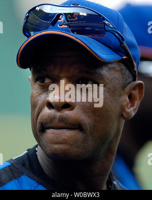 Mets One Year Wonders: Rickey Henderson's Last Dynamic Season - Metsmerized  Online