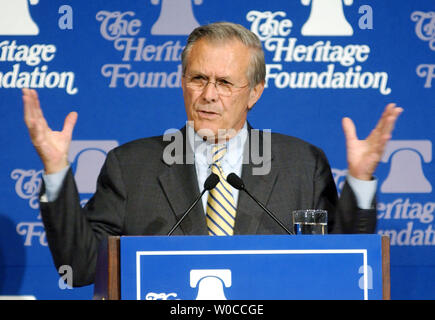 Secretary of Defense Donald Rumsfeld addresses the Heritage Foundation on May 17, 2004 in Washington.  Rumsfeld touted the situation in Iraq as a success and openly criticized the media for its reporting of the situation there.  (UPI Photo/Michael Kleinfeld) Stock Photo