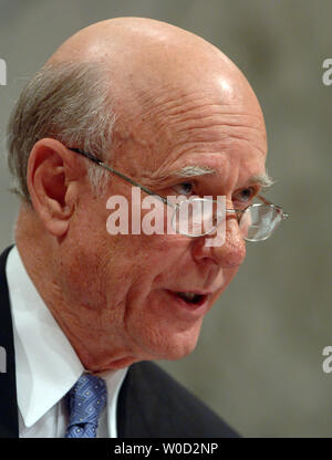 Sen. Pat Roberts, R-KS, chairs a hearing considering Gen. Michael Hayden, Bush's nominee for CIA Director, before the Senate Select Committee on Intelligence during his confirmation hearing on Capitol Hill in Washington on May 18, 2006.    (UPI Photo/Roger L. Wollenberg) Stock Photo