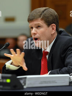 Deputy Attorney General Paul McNulty testifies before the House Judiciary Commercial and Administrative Law Subcommittee regarding the continuing investigation of the firing of several U.S. Attorneys on Capitol Hill in Washington on June 21, 2007.    (UPI Photo/Roger L. Wollenberg) Stock Photo