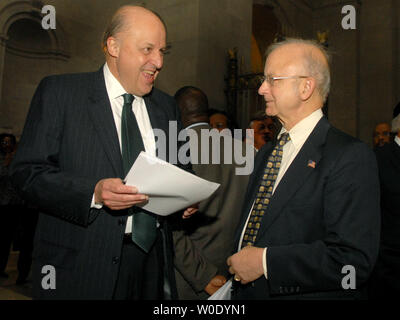 Deputy Secretary of State Negroponte (L) and Archivist of the United States Allen Weinstein attend a diplomatic reception at the National Archives to welcome Nancy Brinker as the newly appointed Chief of Protocol, in Washington on October 11, 2007. (UPI Photo/Kevin Dietsch) Stock Photo