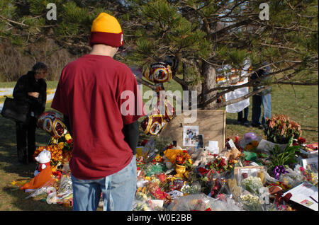 Photo: Washington Redskins remember teammate Sean Taylor in Ashburn,  Virginia - WAP20071128724 