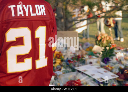 Sean Taylor (1983-2007) - Find a Grave Memorial