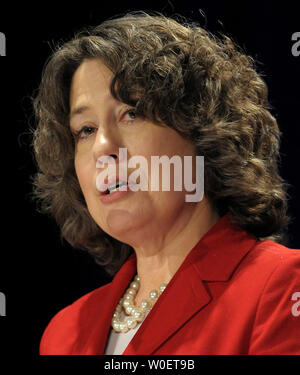 Federal Deposit Insurance Corporation (FDIC) Chair Sheila Bair speaks to the American Bankers Association's Government Relations Summit in Washington on April 1, 2009.   (UPI Photo/Roger L. Wollenberg) Stock Photo