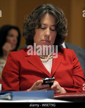 Federal Deposit Insurance Corporation (FDIC) Chair Sheila Bair waits to speak to the American Bankers Association's Government Relations Summit in Washington on April 1, 2009.   (UPI Photo/Roger L. Wollenberg) Stock Photo