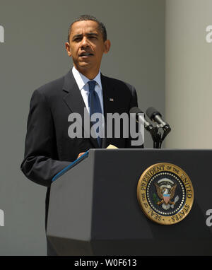 U.S. President Barack Obama discusses the economy in the Rose Garden of the White House on August 7, 2009. Obama noted the unemployment rate for July declined to 9.4 percent from 9.5 percent in June, a sign that economic losses are slowing.   UPI Photo/Roger L. Wollenberg Stock Photo