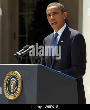 U.S. President Barack Obama discusses the economy in the Rose Garden of the White House on August 7, 2009. Obama noted the unemployment rate for July declined to 9.4 percent from 9.5 percent in June, a sign that economic losses are slowing.   UPI Photo/Roger L. Wollenberg Stock Photo