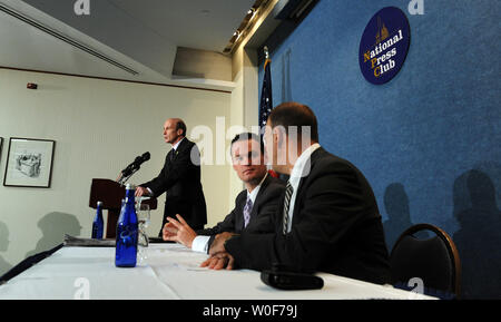 Allegheny Conference on Community Development Dennis Yablonsky, Pittsburgh Mayor Luke Ravenstahl and Allegheny County Executive Dan Onorato (L to R) participate in a news conference to discuss the G20 summit which Pittsburgh is hosting in Washington on September 9, 2009.    UPI/Roger L. Wollenberg Stock Photo