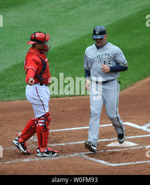 Washington Nationals' catcher Ivan Rodriguez takes batting practice during  the Nationals' game against the Florida Marlins' at Nationals Park in  Washington on May 9, 2010. UPI/Kevin Dietsch Stock Photo - Alamy