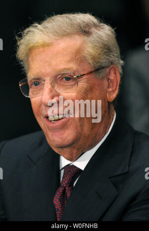 James E. Cayne, former Chief Executive Officer for Bear Stearns, waits prior to a Financial Crisis Inquiry Commission (FCIC) hearing on investment banks and the shadow banking system, in Washington on May 5, 2010.  UPI/Kevin Dietsch Stock Photo