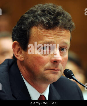 BP CEO Tony Hayward testifies before the House Energy and Commerce Oversight and Investigations Subcommittee regarding BP's Deepwater Horizon oil rig explosion and oil spill on Capitol Hill in Washington on June 17, 2010.    UPI/Roger L. Wollenberg Stock Photo