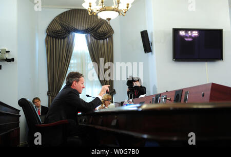 Treasury Secretary Timothy Geithner testifies before a House Budget Committee hearing on the Treasury Department's FY2012 Budget, in Washington on February 16, 2011.  UPI/Kevin Dietsch.. Stock Photo