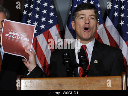 Rep. Jeb Hensarling, R-TX, speaks to the media after the Republican Conference meeting at  Republican National Committee Headquarters on Capitol Hill in Washington, DC, on October 12, 2011.    UPI/Roger L. Wollenberg Stock Photo