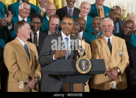 President Obama honors 1972 Miami Dolphins at White House