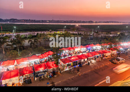 Night market riverside Mekong in Vientiane | Nachtmarkt in Vientiane am Ufer des Mekong, Laos Stock Photo