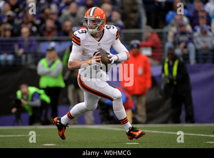 Cleveland Browns quarterback Connor Shaw scrambles against the Baltimore Ravens at M&T Bank Stadium in Baltimore, Maryland on December 28, 2014. The Ravens defeated the Browns 20-10. UPI/Kevin Dietsch Stock Photo
