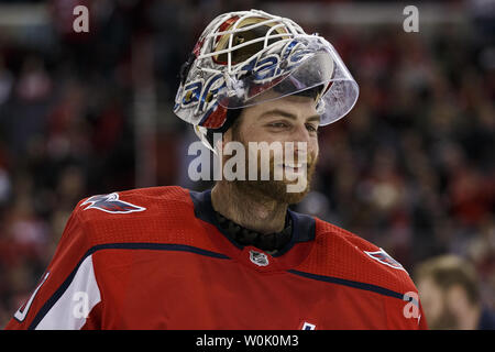 Holtby alternate outlet jersey