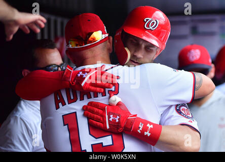 MLB Home Run Derby 2018: Bryce Harper, muscular dad Ron (his pitcher) team  for 19 homers in final round 