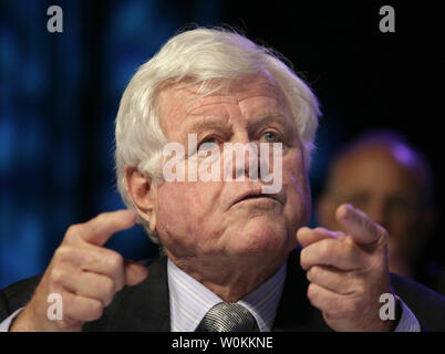 Sen. Edward Kennedy, D-Mass. speaks at the NAACP 'Voting Our Values, Valuing Our Votes' convention at the Washington Convention Center in Washington on July 19, 2006. (UPI Photo/Yuri Gripas) Stock Photo