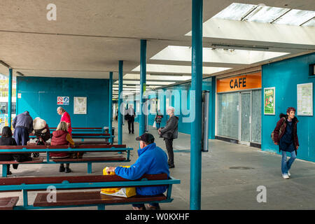 Crewe Bus Station waiting area with closed down cafe Cheshire UK Stock Photo