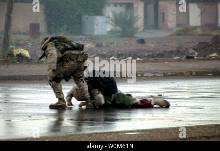 Gunnery Sgt. Ryan P. Shane (C), Company B, 1st Battalion 8th Marine ...