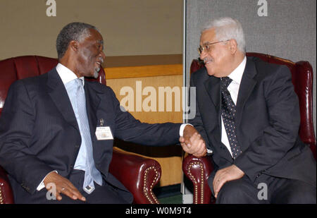 Palestinian President Mahmoud Abbas and South African President Thabo Mbeki meet at the United Nations in New York on September 19, 2006.   (UPI Photos/Omar Rashidi/Palestinian Authority) Stock Photo