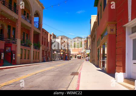 Businesses on both sides of Main Street also called Tombstone Canyon Road in the thriving heart of historic Bisbee, AZ Stock Photo