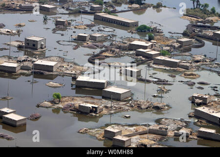 An aerial view from a CH-46E Sea Knight helicopter shows extensive flood damage during humanitarian assistance efforts in the southern region of Pakistan, September 4, 2010.  UPI/Paul Duncan/USMC Stock Photo