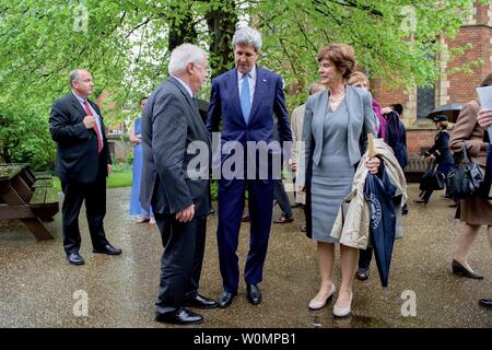 U.S Secretary of State John Kerry chats with Oxford University Chancellor Chris Patten and Vice Chancellor Louise Richardson outside the Debating Chamber at the Oxford Union in Oxford, U.K., on May 11, 2016, after the Secretary delivered an address to the Union membership. Photo by U.S. Department of State/UPI Stock Photo