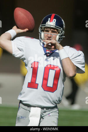 New York Giants quaterback Eli Manning speaks to the media during Media Day  at the University of Phoenix Stadium in Glendale, Arizona, on January 29,  2007. Super Bowl XLII will feature the