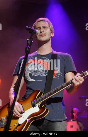 Jason Wade with Lifehouse performs in concert at the Sound Advice Amphitheatre in West Palm Beach Florida on August 3, 2007.  (UPI Photo/Michael Bush) Stock Photo