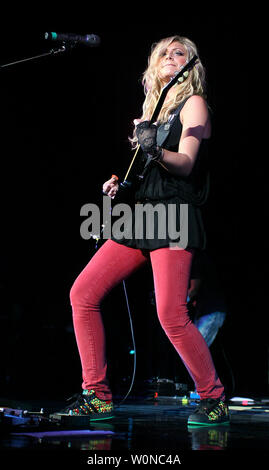 Aly of Aly & AJ performs in concert at the Sound Advice Amphitheatre in West Palm Beach, Florida on August 19, 2007. (UPI Photo/Martin Fried) Stock Photo