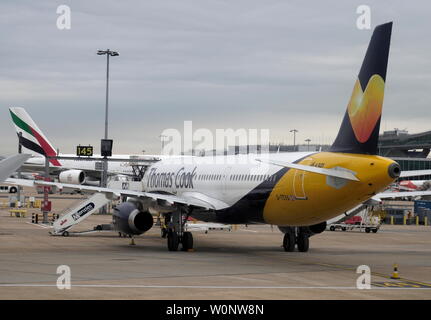 AJAXNETPHOTO. JUNE, 2018. GATWICK, ENGLAND. - THOMAS COOK AIRBUS A321 ON THE APRON. PHOTO:JONATHAN EASTLAND/AJAX REF:GX8 182807 5 Stock Photo