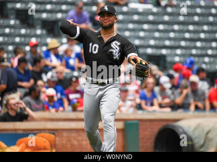 June 23, 2019: Chicago White Sox third baseman Yoan Moncada #10 makes a throw to first base in an afternoon MLB game between the Chicago White Sox and the Texas Rangers at Globe Life Park in Arlington, TX Texas defeated Chicago 7-4 Albert Pena/CSM Stock Photo