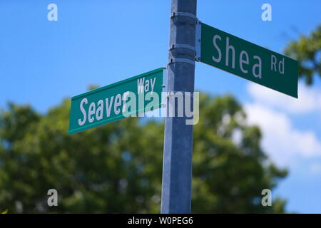 George thomas seaver hi-res stock photography and images - Alamy