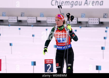 Denise Herrmann (WSC Erzgebirge Oberwiesenthal) beim IBU Biathlon Staffelrennen der Frauen Weltcup in Ruhpolding 2019 Stock Photo