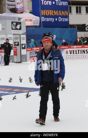 Walter Hofer (FIS-Race-Direktor) beim Neujahrsskispringen Vierschanzentournee GAP 2019 Stock Photo