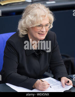 Berlin, Deutschland. 27th June, 2019. Christine LAMBRECHT (SPD), new Federal Minister of Justice and Consumer Protection. 107th plenary session in the German Bundestag in Berlin, Germany on 27.06.2019. | Usage worldwide Credit: dpa/Alamy Live News Stock Photo