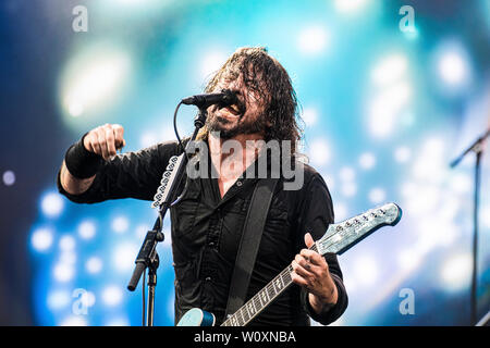 Horsens, Denmark - June 25, 2019. Foo Fighters, the American rock band, performs a live concert at Fængslet in Horsens. Here singer, songwriter and musician Dave Grohl is seen live on stage. (Photo credit: Gonzales Photo - Peter Troest). Stock Photo