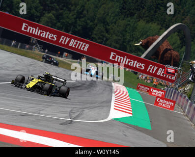 Spielberg, Austria. 28th Jun 2019. FORMULA 1 myWorld GREAT AWARD FROM AUSTRIA 2019, 28. - 30.06.2019, in the picture Nico Hsslkenberg (GER # 27), Renault F1 Team, Robert Kubica (POL # 88), Rokit Williams Racing photo © nordphoto/Bratic | usage worldwide Credit: dpa picture alliance/Alamy Live News Stock Photo