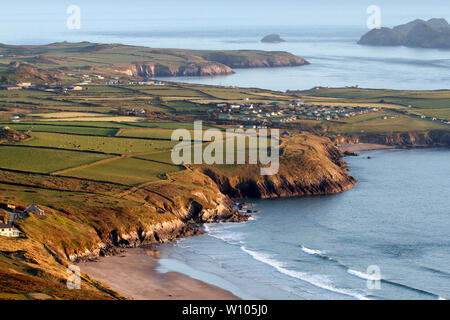 Witesands Bay, Spring evening. Pembrokeshire, Wales. UK Dusk. Towards Porthselau bay and the south end of Ramsey Island. Stock Photo