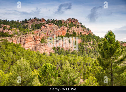 Rock formations near Albarracin, El Rodeno Rock Paintings area, Sierra de Albarracin, Teruel province, Aragon, Spain Stock Photo