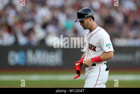 Andrew Benintendi Boston Red Sox London Series Phone Booth