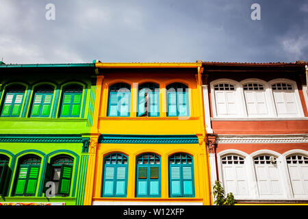 SINGAPORE, SINGAPORE - MARCH 2019: Colorful facade of building in Little India, Singapore on August 31,2016. Little India is an ethnic neighborhood in Stock Photo